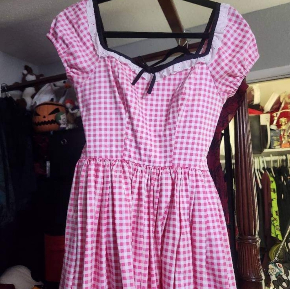 **SOLD**Pink dress